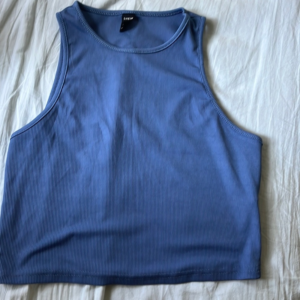 Blue ribbed crop top